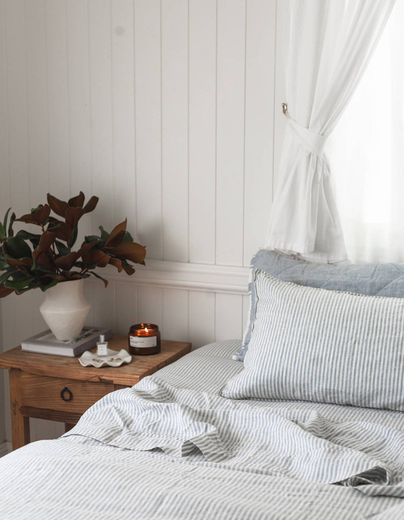 Sheet Set in French Blue Thin Stripe – Linen Bedding 